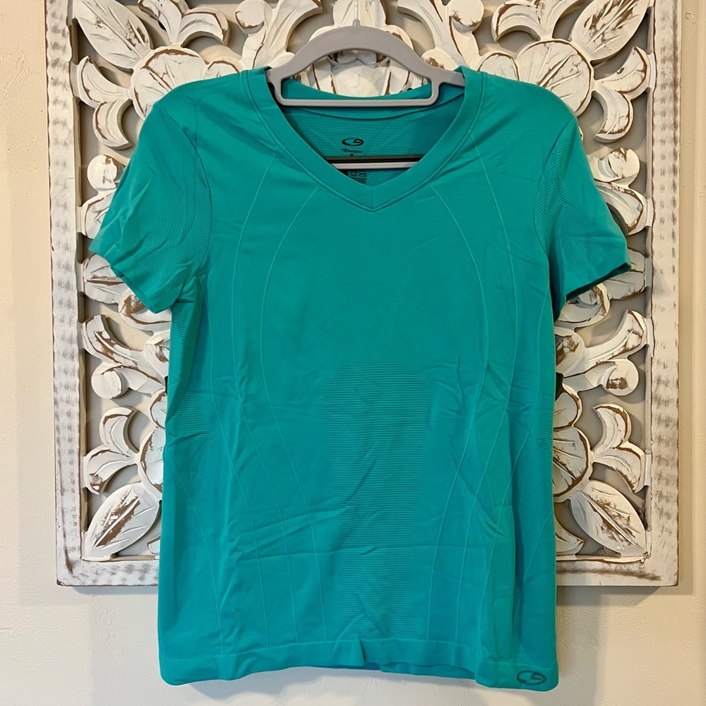 Champion V-neck Fast Dry Short Sleeve Tee Shirt in Turquoise (Size Small)